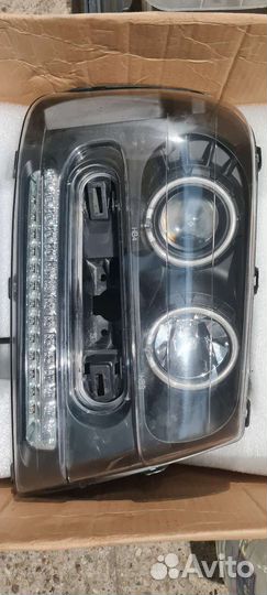 Фара trailblazer правая