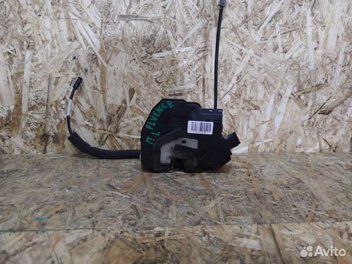 Замок двери передней левой Renault Fluence