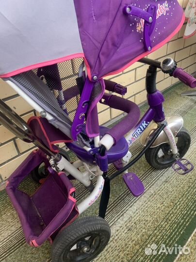 Трехколесный велосипед с ручкой