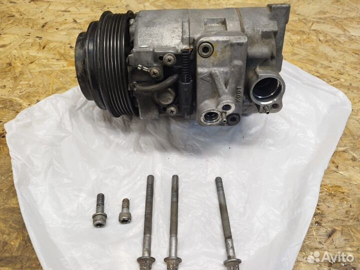 Компрессор кондиционера Mercedes Sprinter W901-905