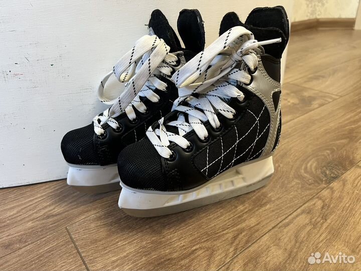 Коньки хоккейные drive 866