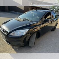 Ford Focus 1.6 MT, 2011, 276 000 км, с пробегом, цена 635 000 руб.