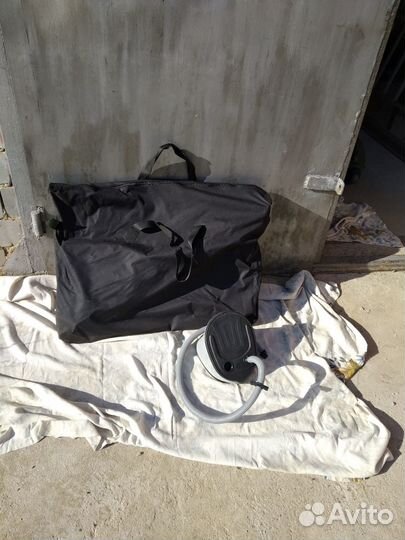 Резиновая лодка