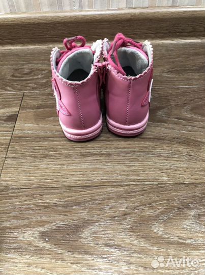 Ботинки демисезонные для девочки 20 размер