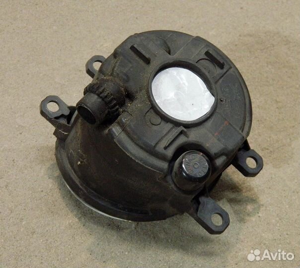 Фара противотуманная передняя правая Toyota RAV4