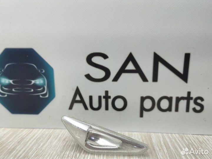 Поворотник в крыло левый Bmw X5 E70 N62B48 2007