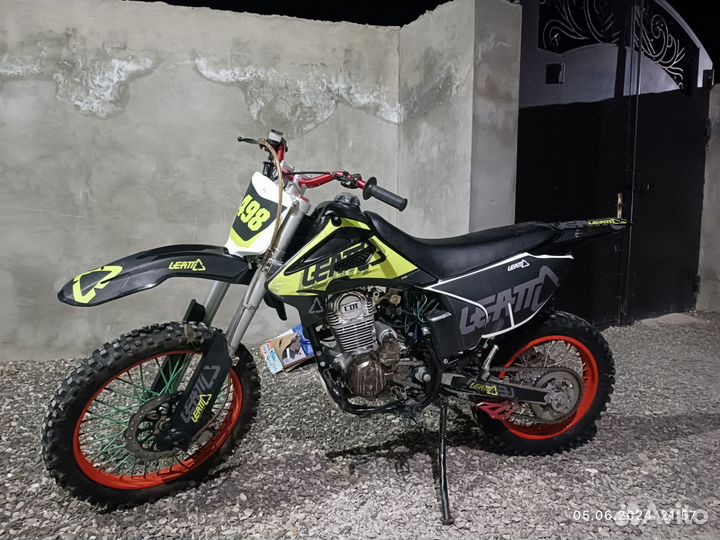 Мотоцикл 250cc