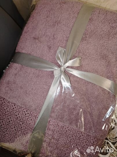 Новый набор полотенец банных