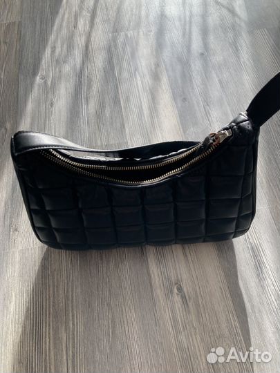 Сумка-багет H&M