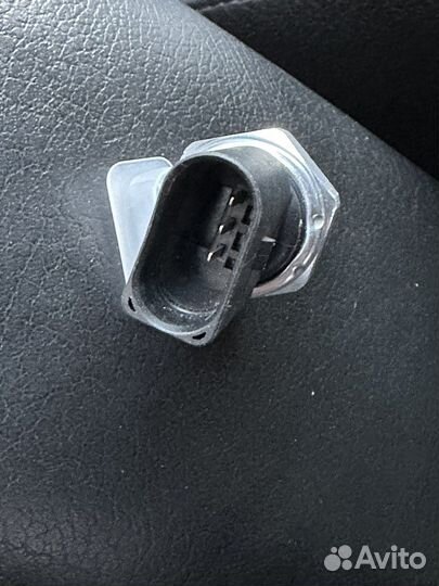 Датчик давления кондиционера audi Volkswagen