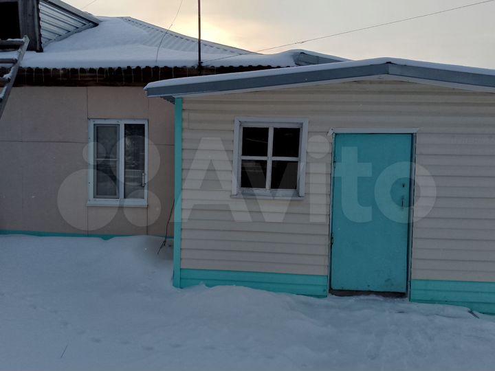 Дом 48 м² на участке 2 сот.