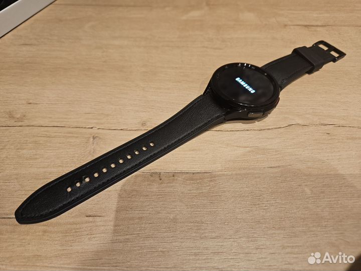 Смарт-часы Samsung Galaxy Watch6 Classic 47mm