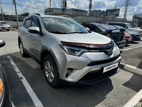 Toyota RAV4 2.0 CVT, 2018, 152 000 км, с пробегом, цена 2 399 000 руб.