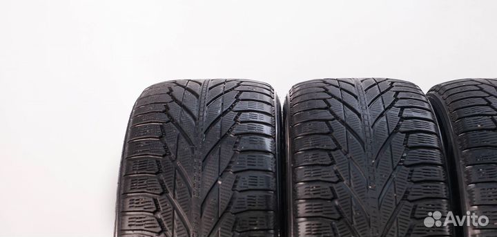 Nokian Tyres Hakkapeliitta R2 SUV 255/55 R19 111R