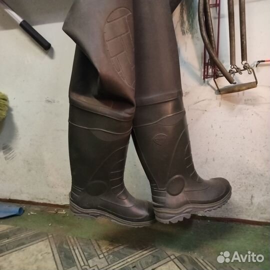 Сапоги болотные 42 размер