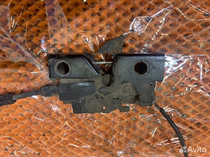 Замок капота Volkswagen Polo V 1.6 cfna 2011