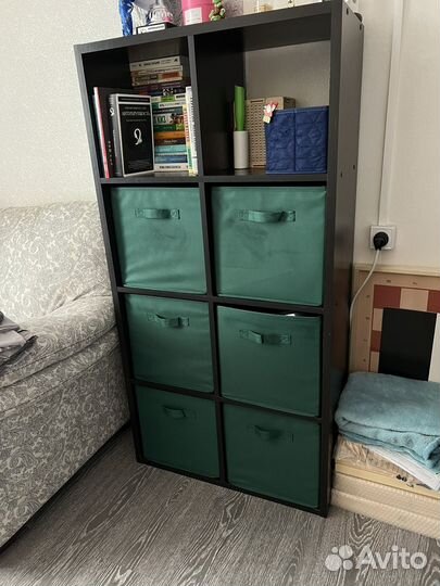 Шкаф с ячейками