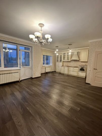 1-к. квартира, 43 м², 1/3 эт.