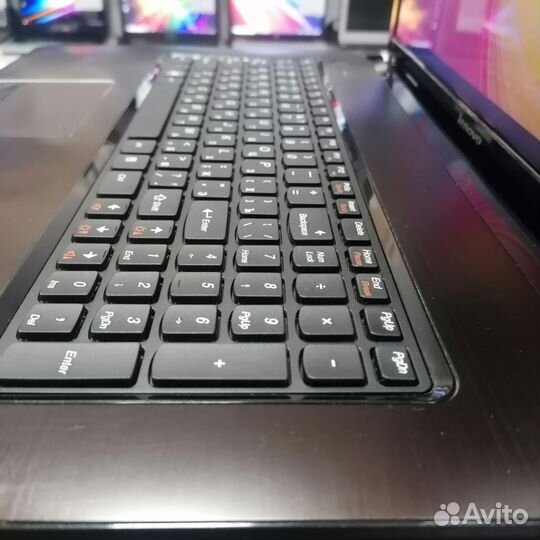 Ноутбук Lenovo шустрый (1369 Н2)