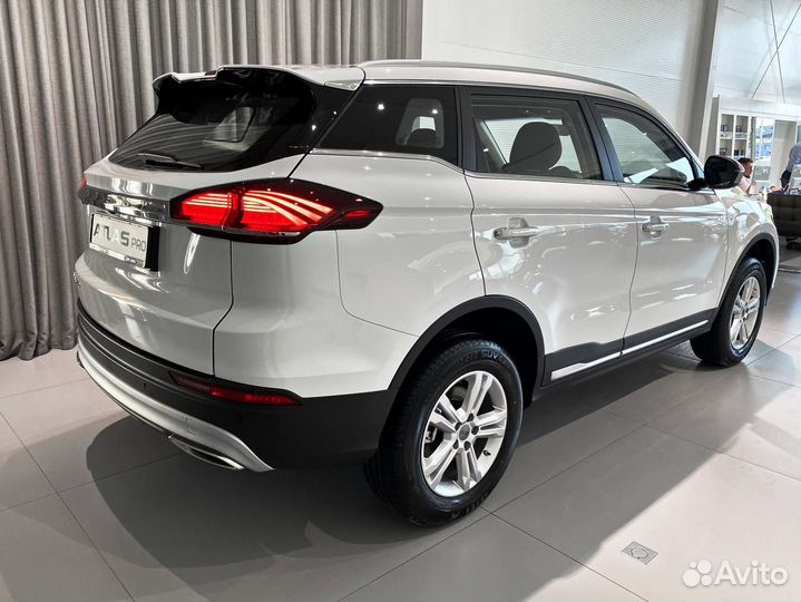 Geely Atlas Pro 1.5 AT, 2024