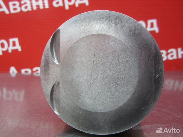 Шатун с поршнем Opel Vectra B X18XE 1996