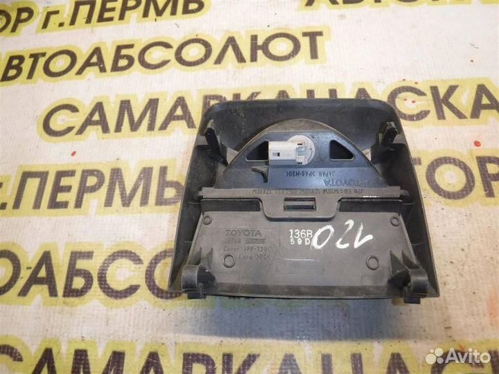 Фонарь задний (стоп сигнал) Toyota Corolla (E120)