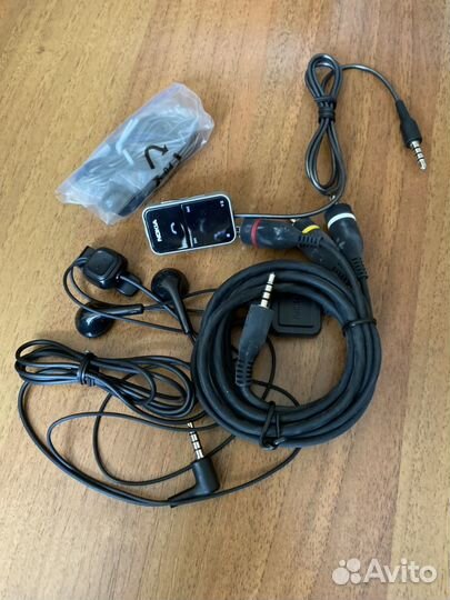 Фирменные родные гарнитуры и наушники Nokia