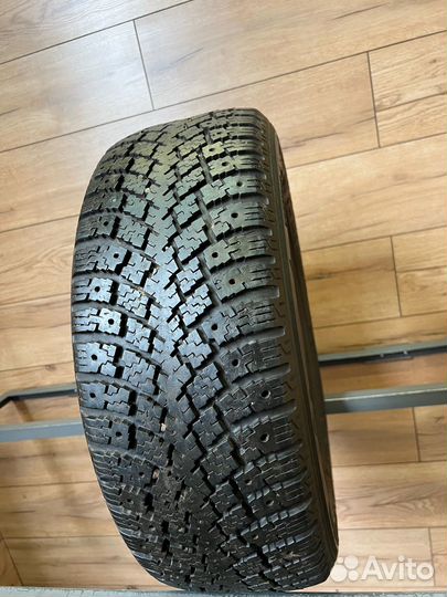 Nokian Tyres Hakkapeliitta 1 215/55 R16