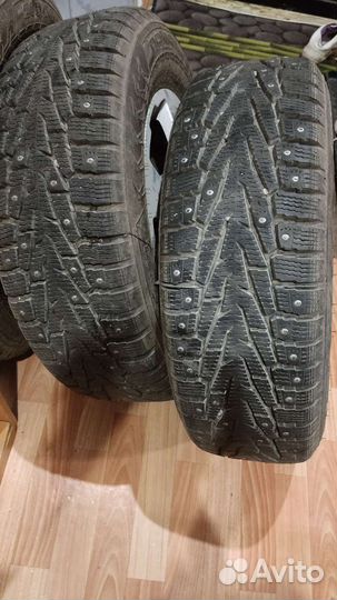 Nokian Tyres Hakkapeliitta 7 205/70 R15