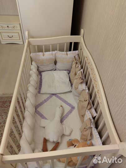 Кроватка детская с матрасом