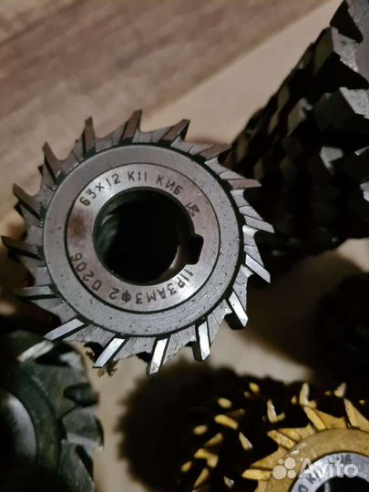 Фреза дисковая трехсторонняя 63х12х22 Р6М5 тип 1 п