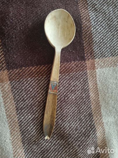 Ложка из дерева