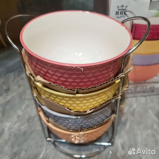 Набор салатников новый в упаковке