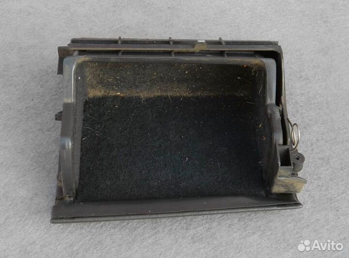 Бардачок двери передней левой Audi A6 C5