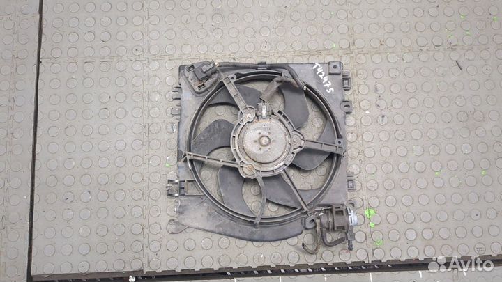 Вентилятор радиатора Nissan Note E11, 2006