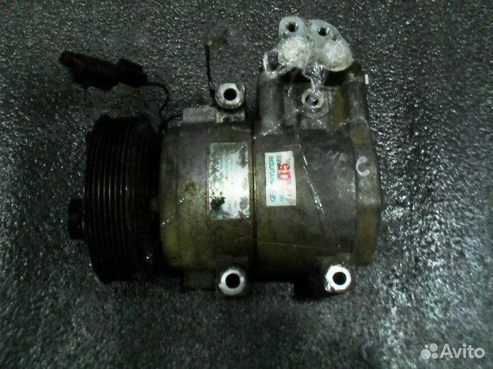 Компрессор кондиционера Hyundai Starex D4BB