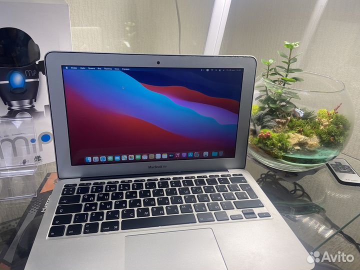 Apple MacBook Air 11.6