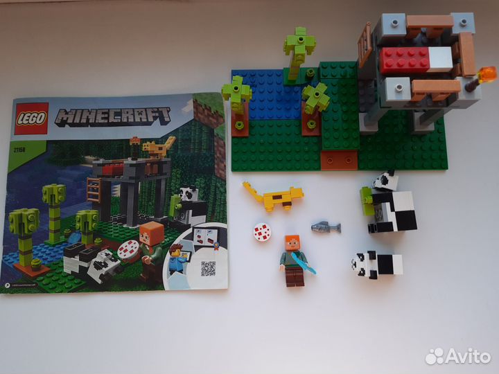 Lego Minecraft 21241 и 21158 оригинал