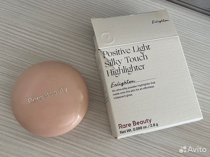 Rare beauty хайлайтер enlighten