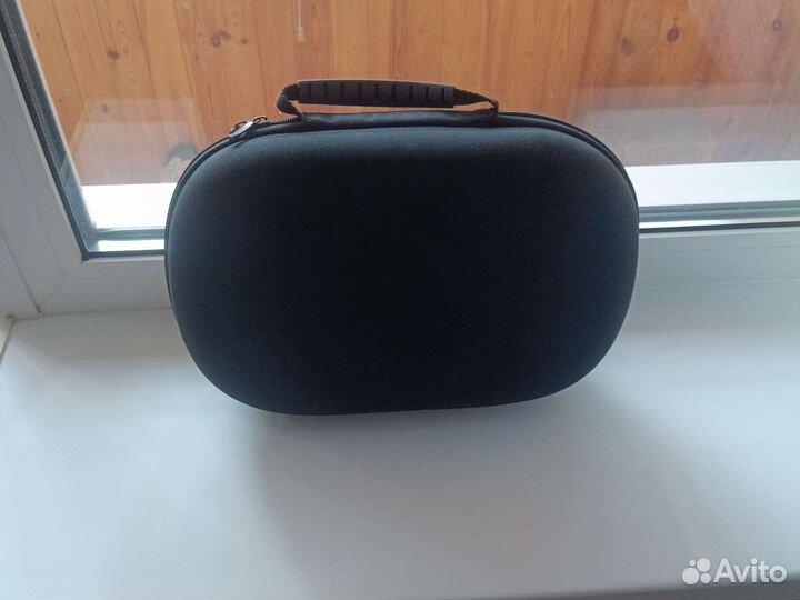 Кейсы Oculus Quest 2