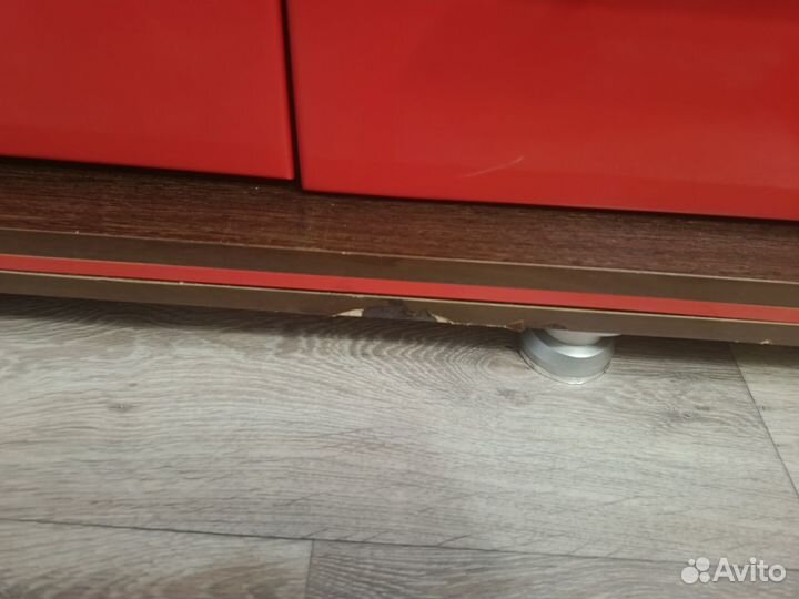 Тумба под телевизор