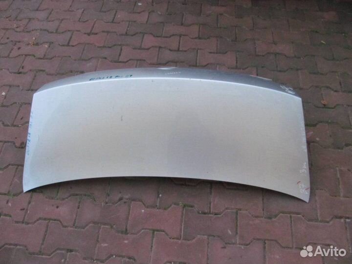 Крышка багажника Volkswagen Passat B7 2011