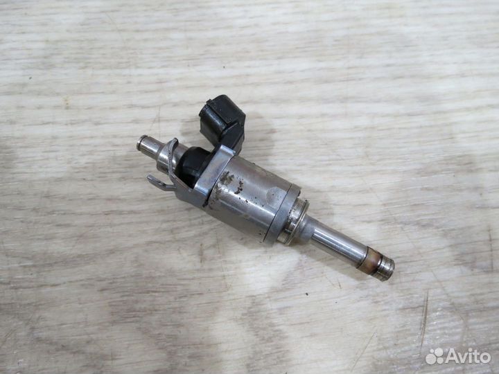 Форсунка топливная Mazda 6 GJ