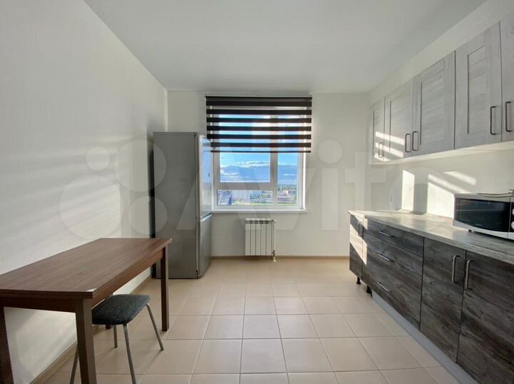 3-к. квартира, 77,1 м², 14/18 эт.
