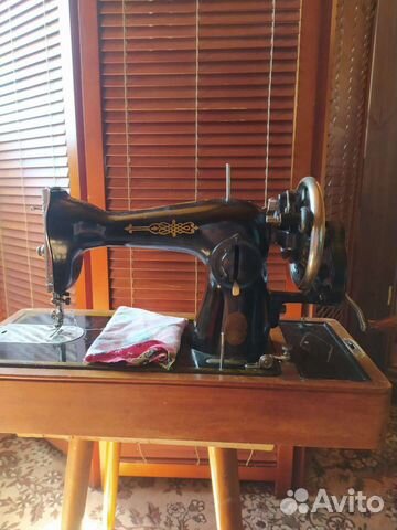 Швейная машина ручная Подольск