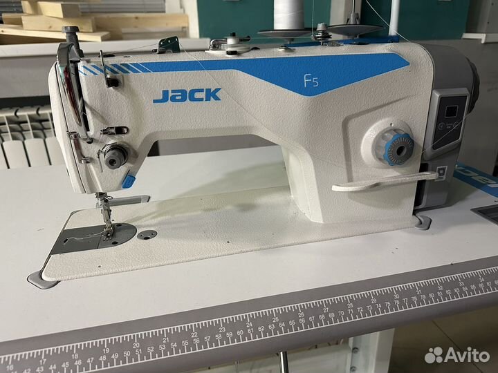 Промышленная швейная машина Jack F5