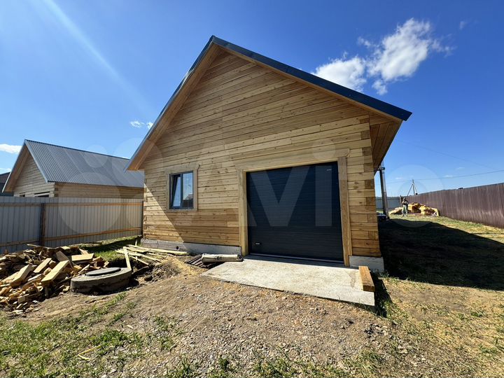 Дом 100 м² на участке 7,5 сот.