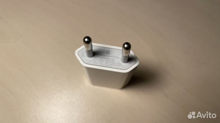 Адаптер Apple 5w 1A оригинал
