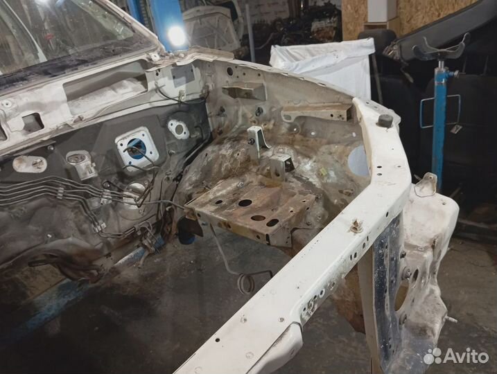 Лонжерон передний левый Mitsubishi Pajero Sport