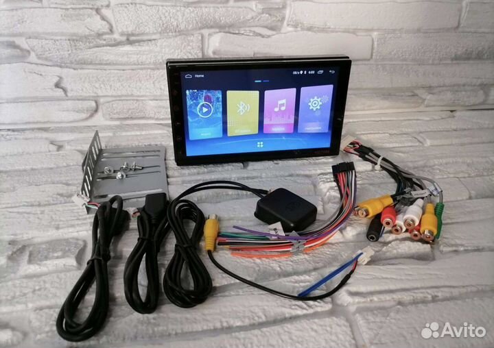 Магнитола с экраном